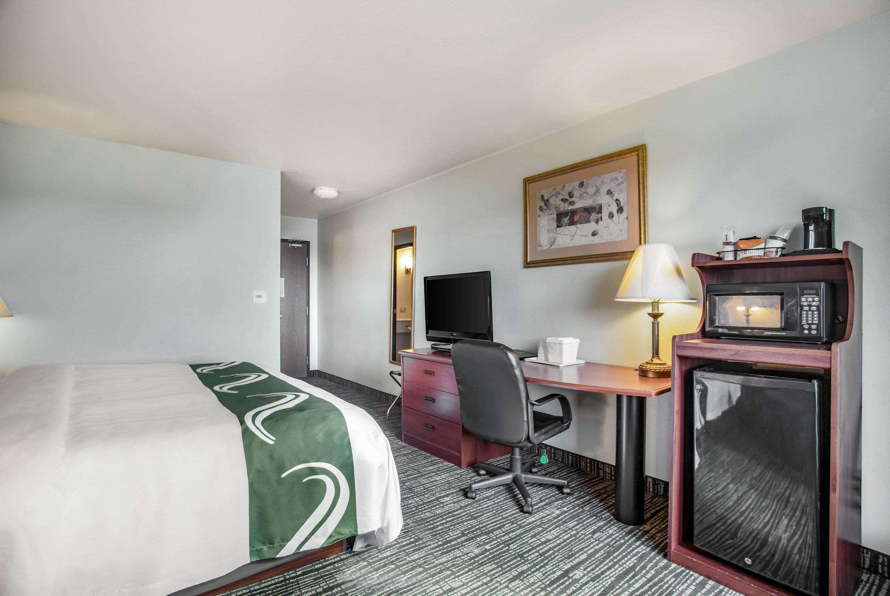 Quality Inn Parsons North Exteriér fotografie