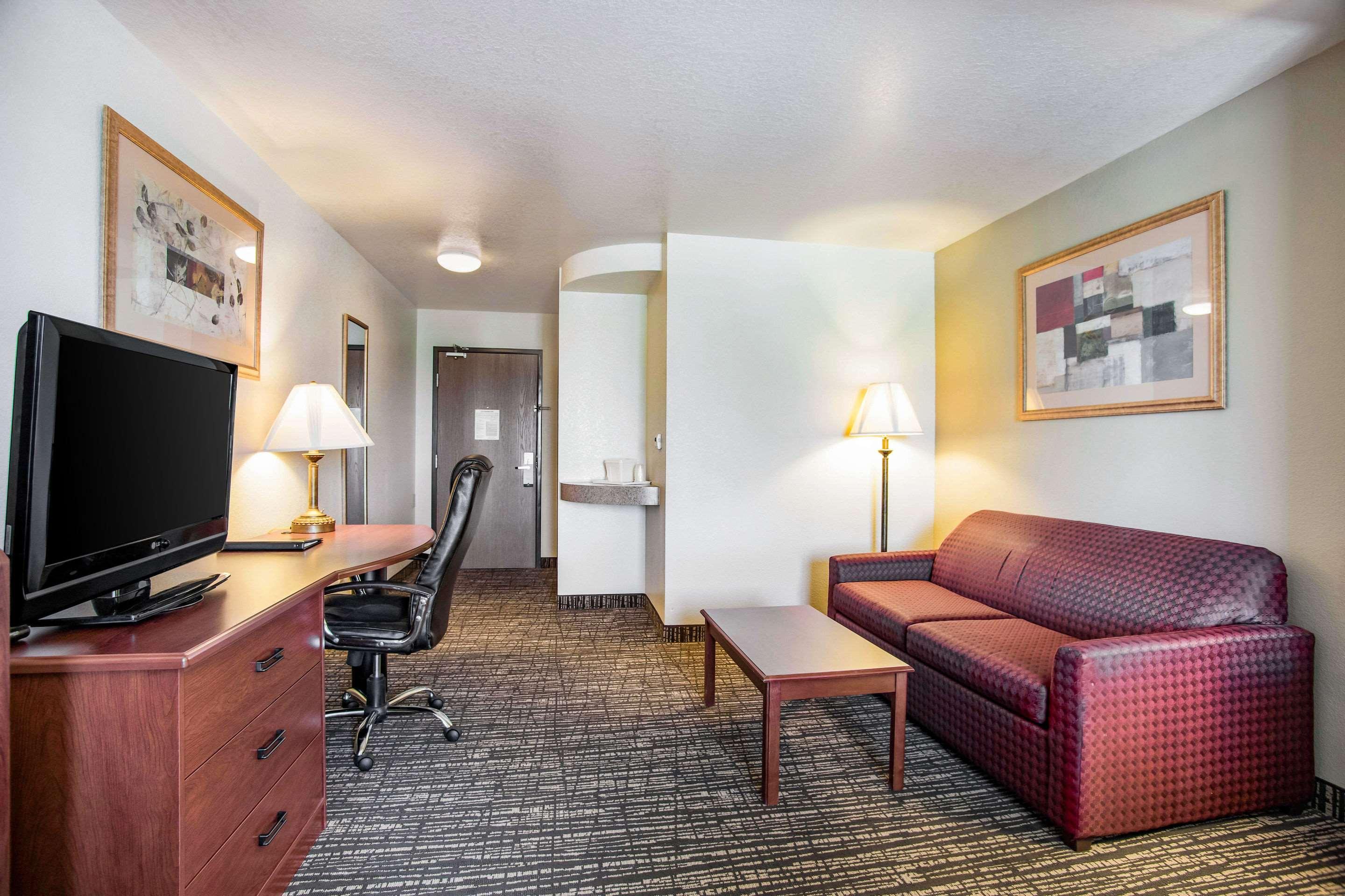 Quality Inn Parsons North Exteriér fotografie