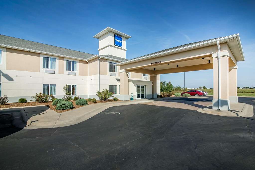 Quality Inn Parsons North Exteriér fotografie